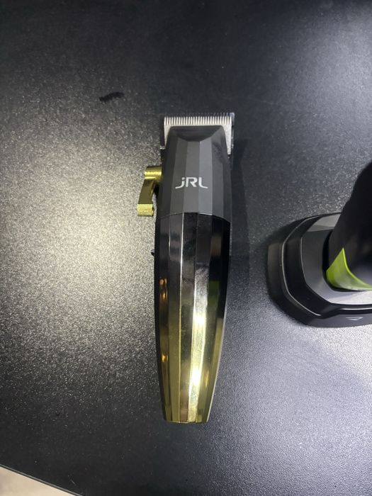 Set frizerie Rovra Elite noi + JRL Gold, 1300 lei