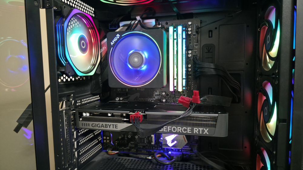 Placa de baza Aorus Elite B450