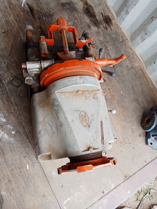 Резбрарарезной станок