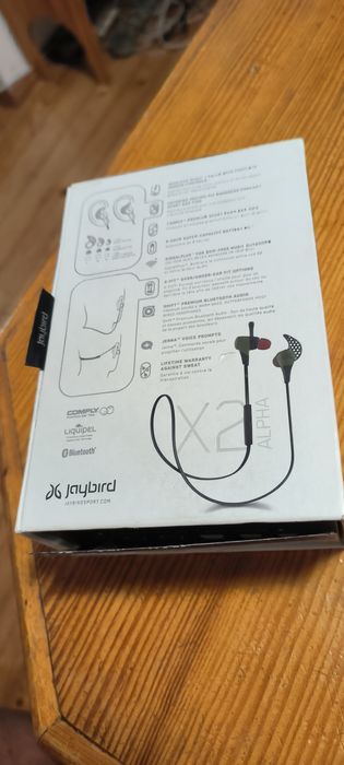 Wuawei 5i , Jaybird , Redmi buds 4