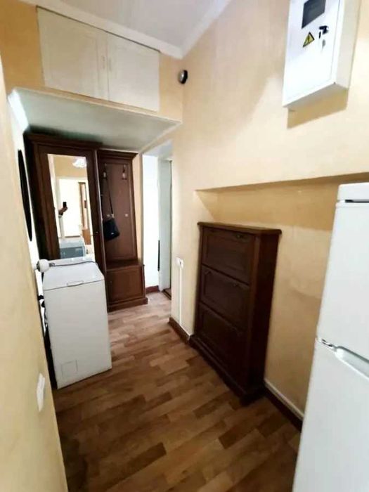 Дава се под наем Двустаен апартамент в София, Зона Б-18 - 55 кв.м за 448.8 € - Снимка #3