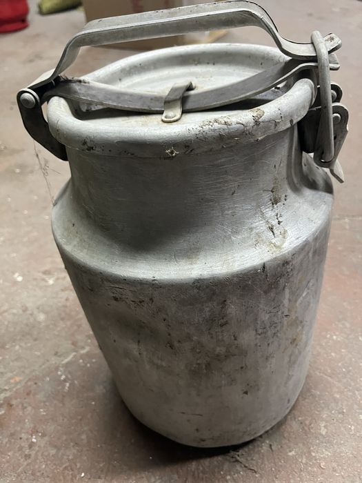 Продам термос и бидон