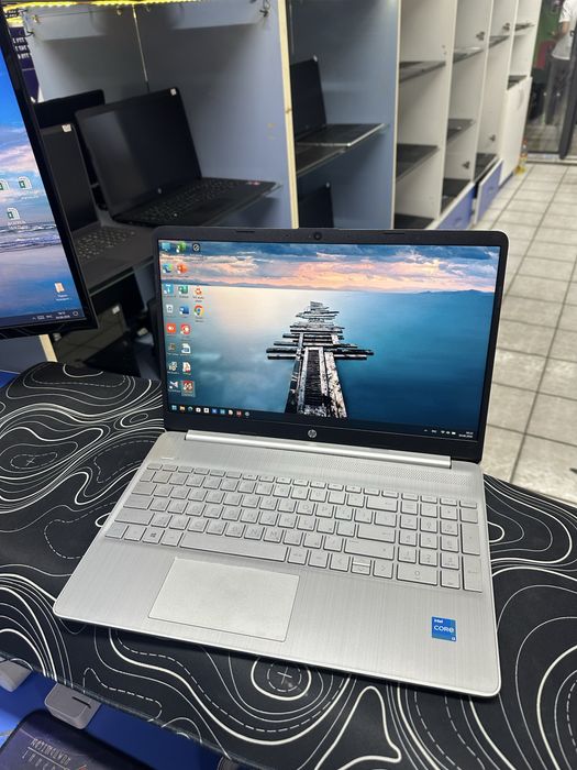 HP Core i3-1115G4 ОЗУ-8ГБ ССД-512ГБ емкость 99% цикл 58 в отличном сос