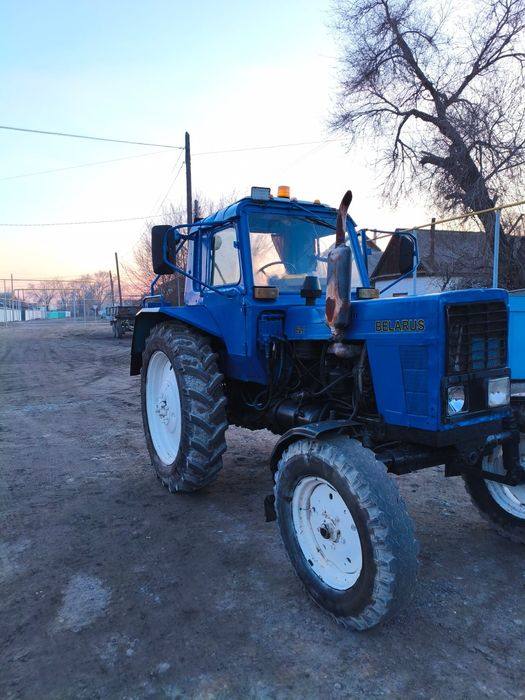 Продам трактор  вложении не требуется