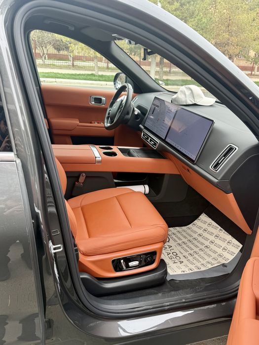 Продается Lixiang L8 ULTRA 2025 пробег 5 500 км