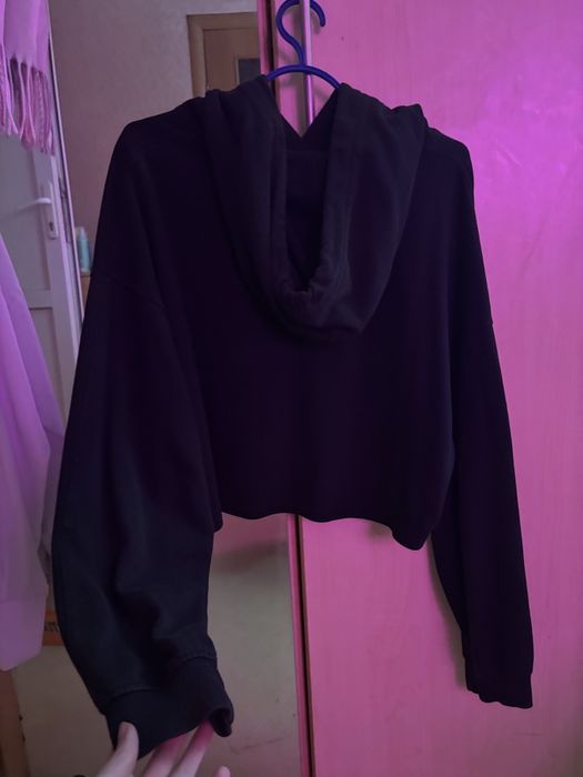 худи укороченое бершка