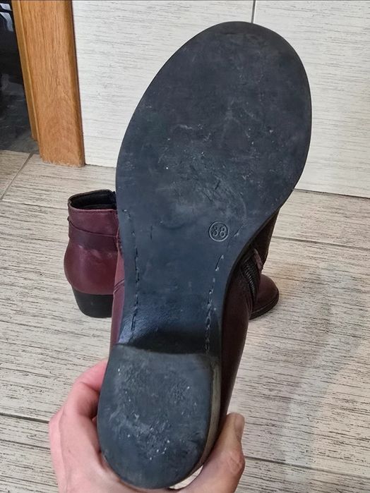2 perechi ghete dama piele Benvenuti, marime 38