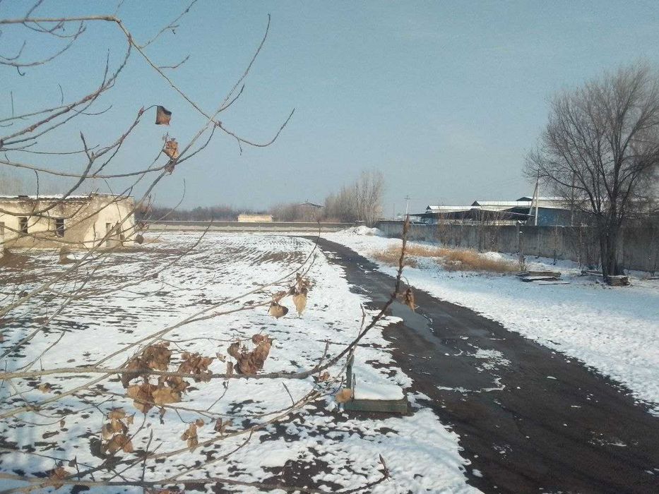 Яангиол тумани М34 Йолида 1 гектару 70 сотих ишлаб чиказиш учун жои