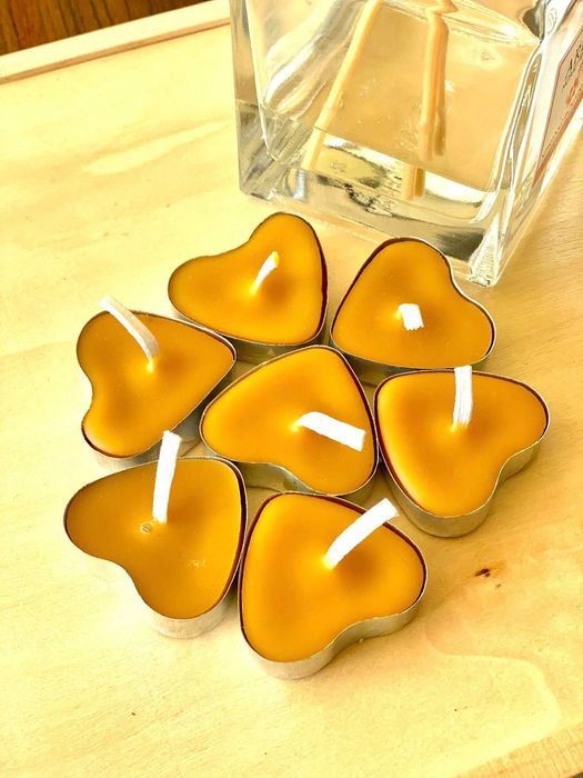 Свещ от пчелен восък