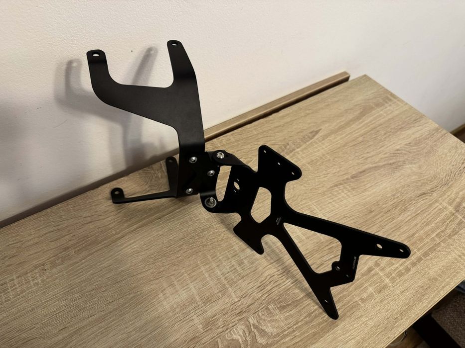 Suport număr rabatabil CBR 600RR PC37 Rizoma