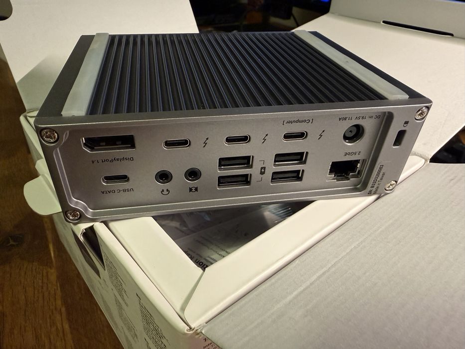 CalDigit TS4 Dock Thunderbolt 4