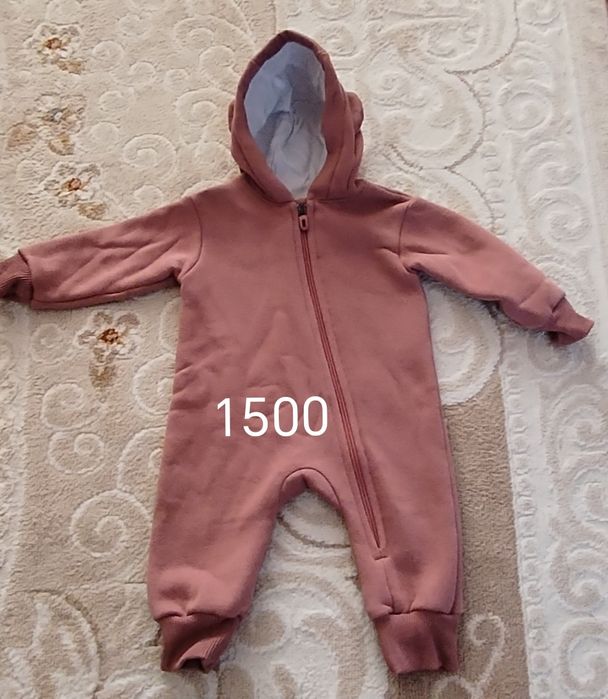 Продам детские вещи