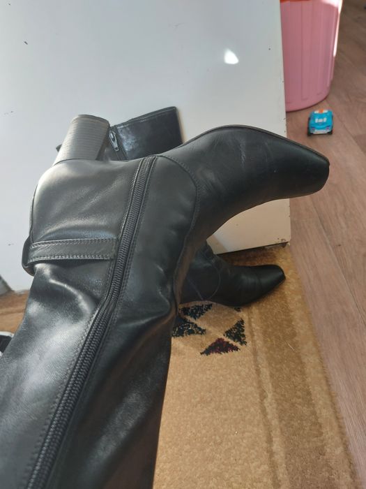 Женская обувь , Италия