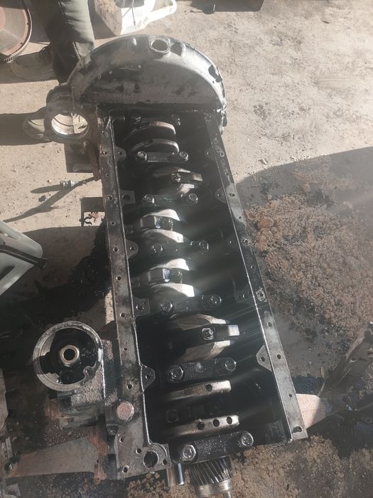 Продам двигатель ман в разборе