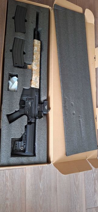 Пълен комплект еърсофт Arcturus AR15 с Umarex RDS 6 airsoft реплика