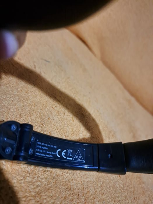 Căsti bluetooth mari