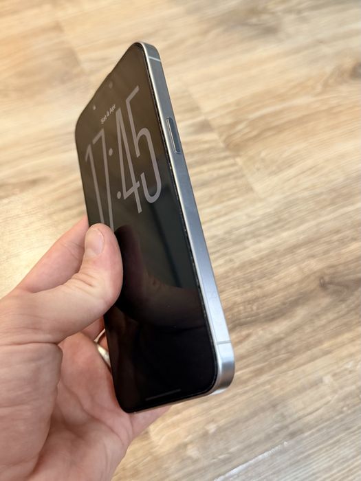 Продам iPhone 15 Pro Max 256 белый