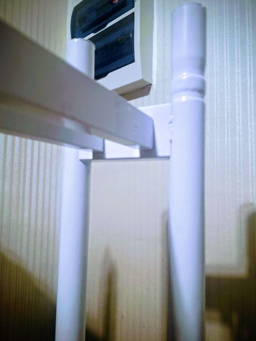 Новая Белая Вешалка напольная