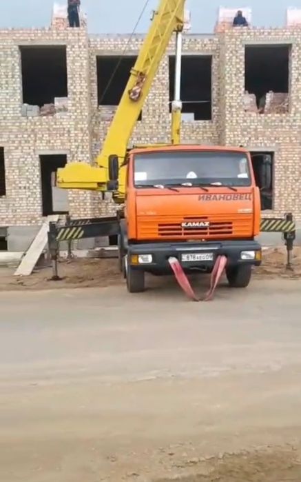 Продам автокран в отличном состоянии.