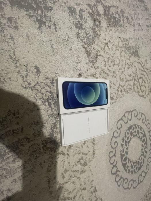 iphone 12 blue 64 GB