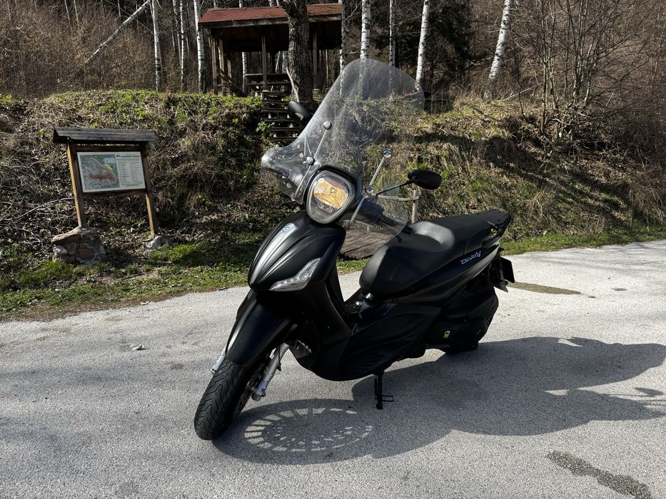Мотор/Скутер/Пиаджо Piaggio Beverly 300i 2016г.