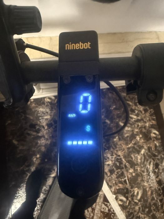 Vand trotineta Ninebot max g2