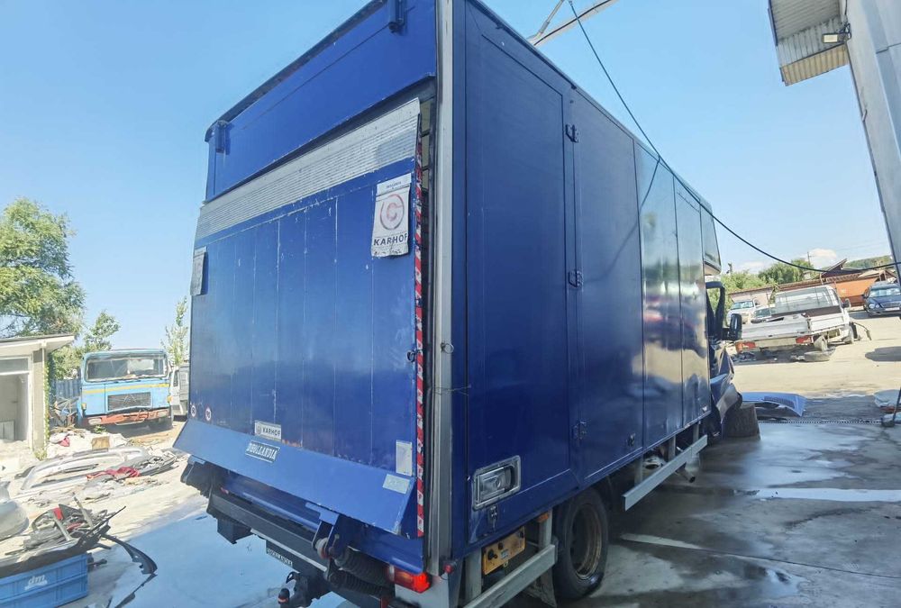 Dezmembrez Mercedes Sprinter W906 2.2 euro 5 OM651 Automat/Punte dubla