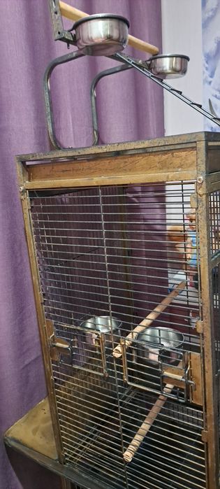 Масивна клетка за средни и големи папагали