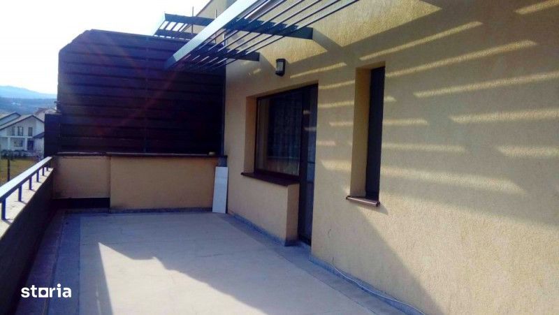 Apartament, 40 mp, terasa 40 mp, balcon, parcare subterana, Borhanci