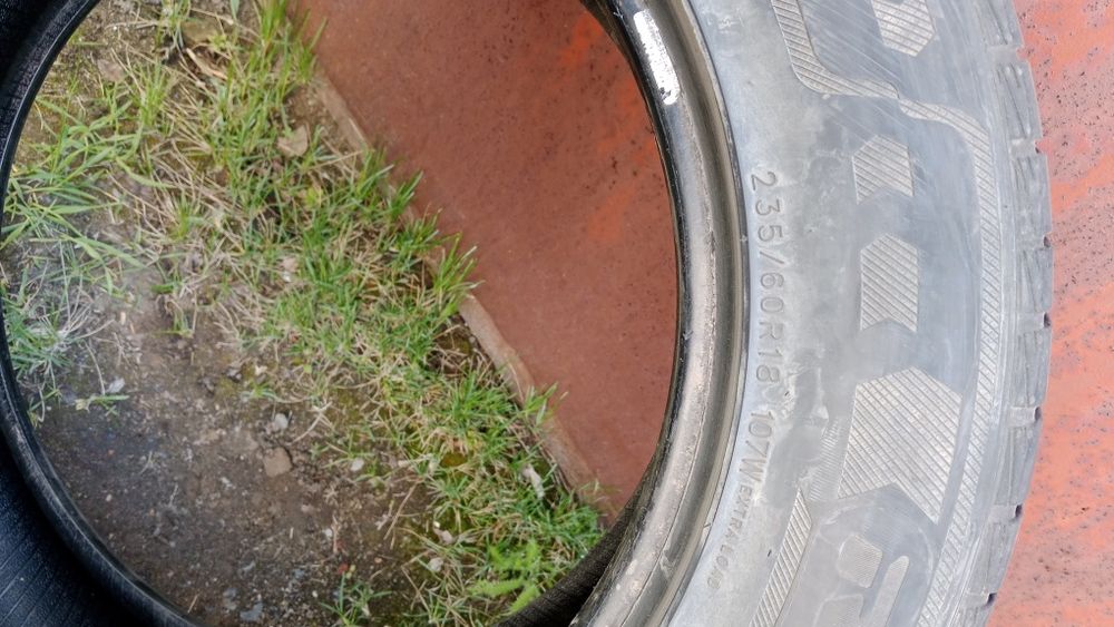 Шины летние 235/60 R18