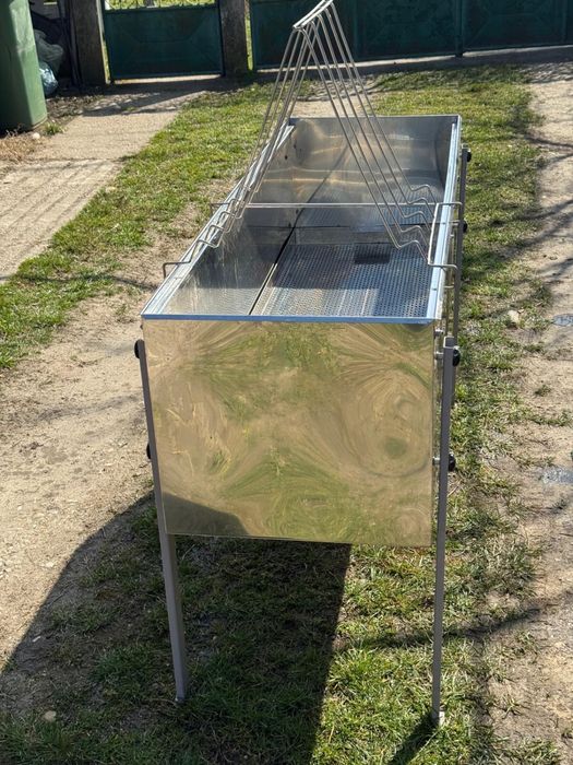 Banc de descapacit inox cu tăvi de depozitare și suport de rame