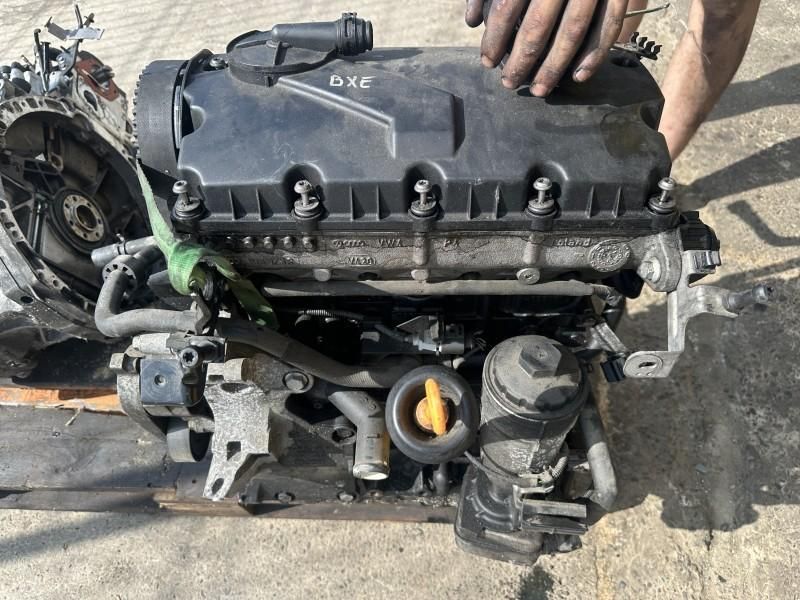Motor complet fara anexe Volkswagen Golf 5 Plus BXE 1.9 tdi; 1.9 tdi 1