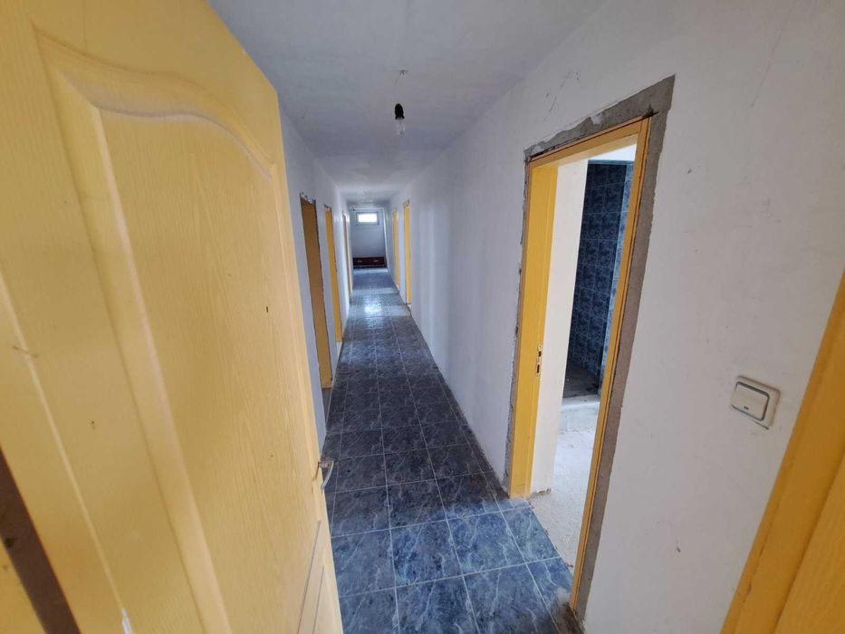 Продава се Промишлена сграда в с. Изворско, Област Варна - 1083 кв.м за 278 €/кв.м - Снимка #15