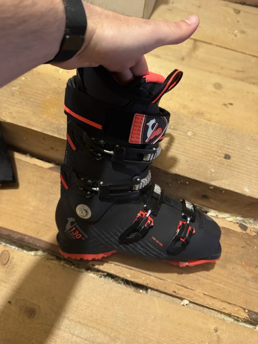 Clapari Rossignol 130 flex