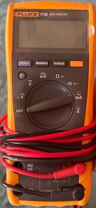 Fluke 77 IV Multimetru profesional – stare excelentă, folie pe ecran