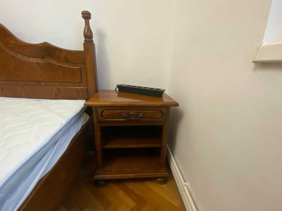 Dormitor din lemn masiv