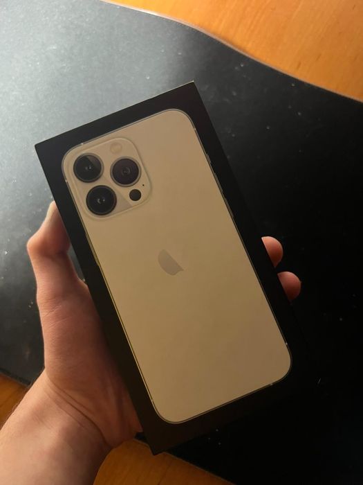 Продам или обменяю айфон 13 про