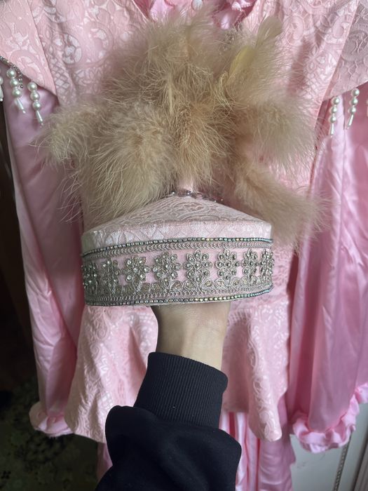 Продаю национальный костюм