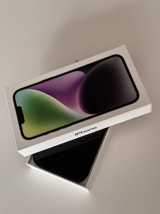 Продавам  Iphone 14 Plus Black