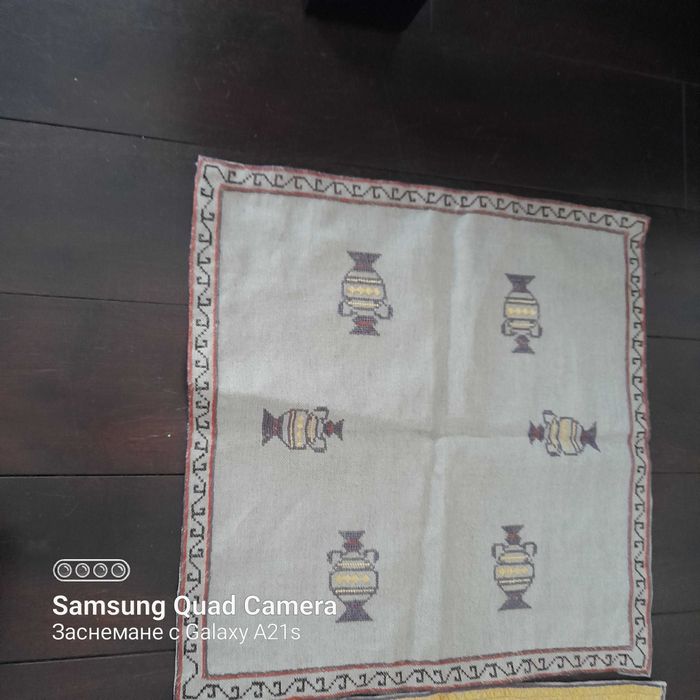 Декоративни покривки за маса