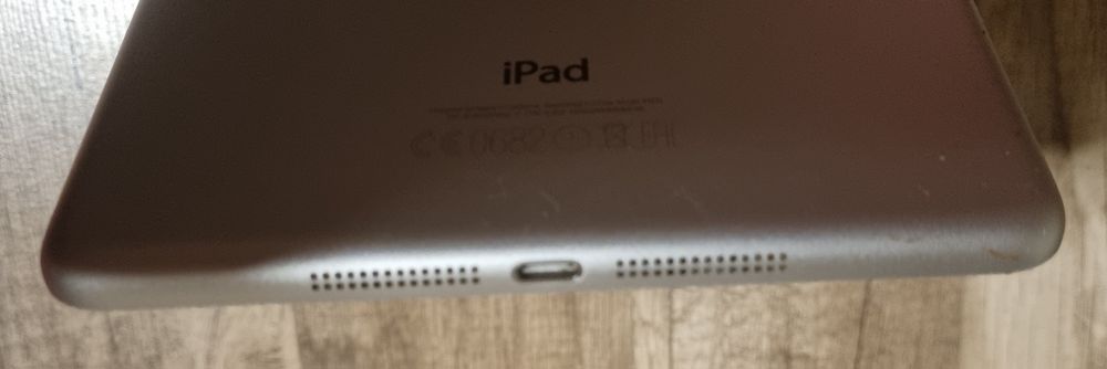 iPad model A1432