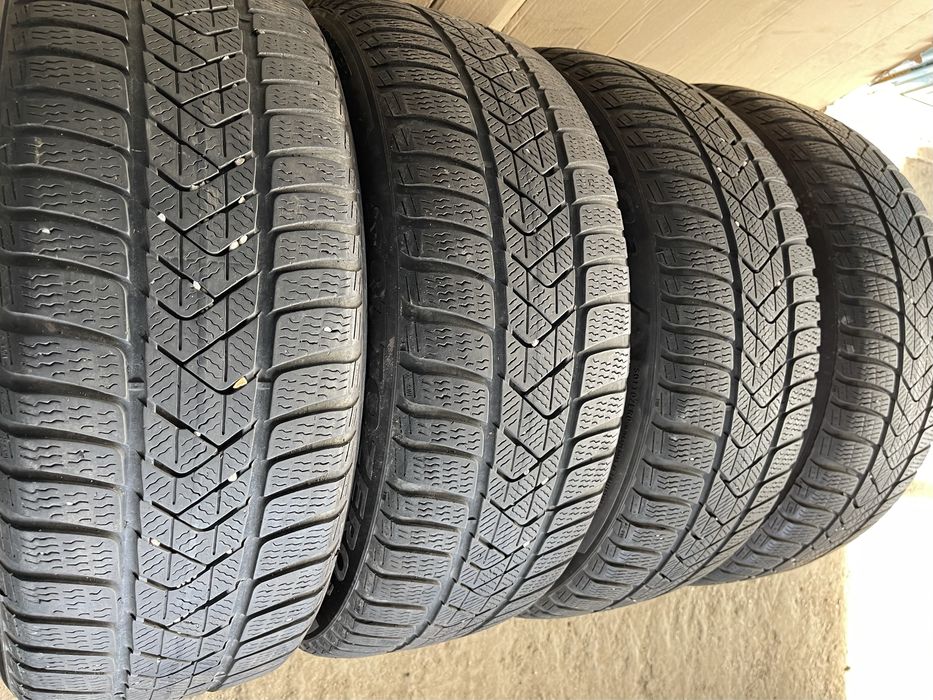 215/50R18 Pirelli SOTTOZERO 3