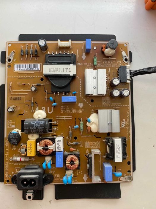 Телевизр LG 43UK6200PLA разбор