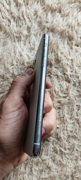 i phone 11 pro max sotiladi kh/a 256gb