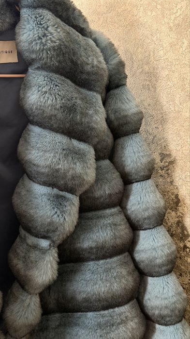 Эко шубка , очень тёплая на зиму