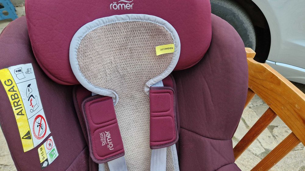 Детско столче за кола Dualfix M i-SIZE