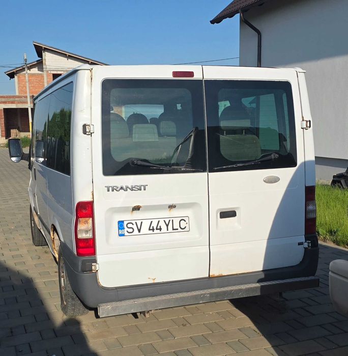 Vând Ford Transit, an 2008,8+1 locuri