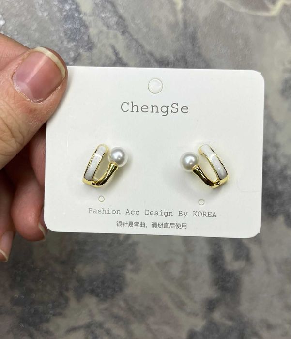 Украшения, серьги, кольца, цепочки