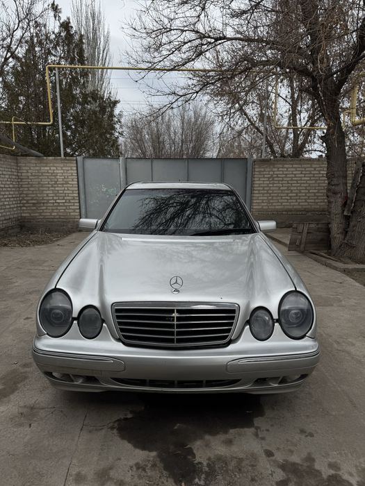 Машина продается