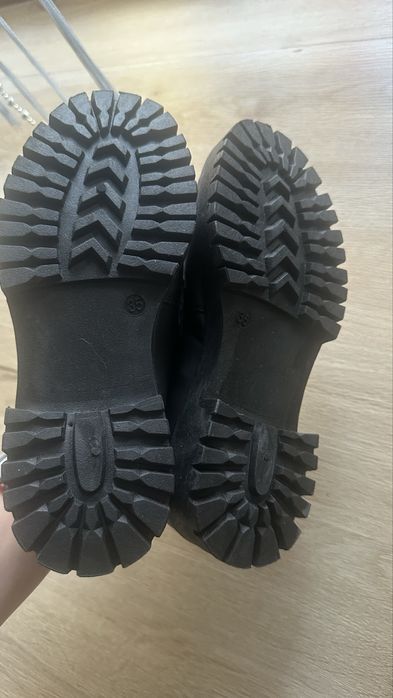 Pantofi negri fete marimea 35